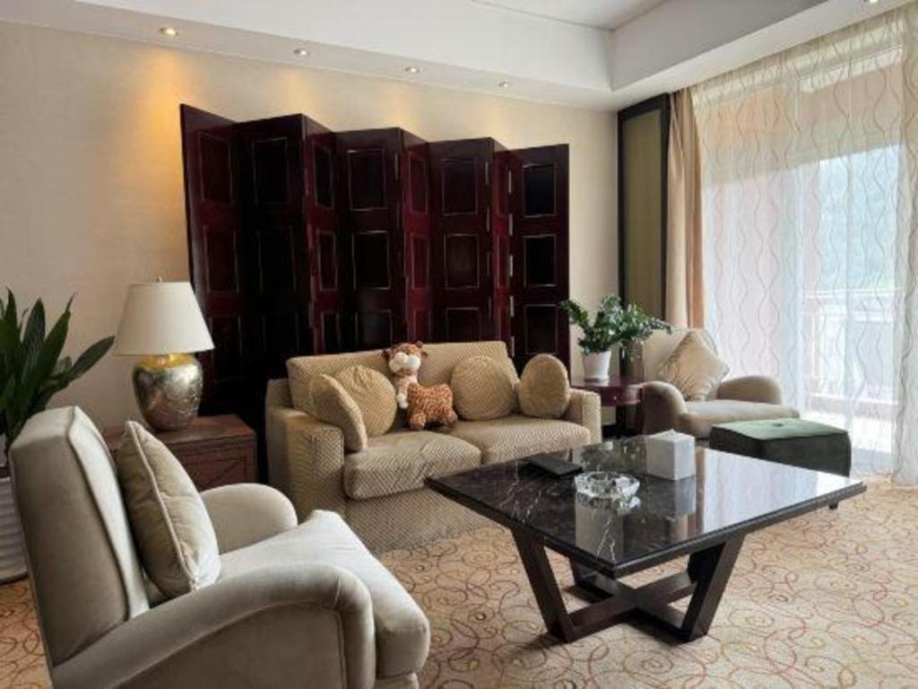 New Century Grand Hotel Xuzhou Exterior photo