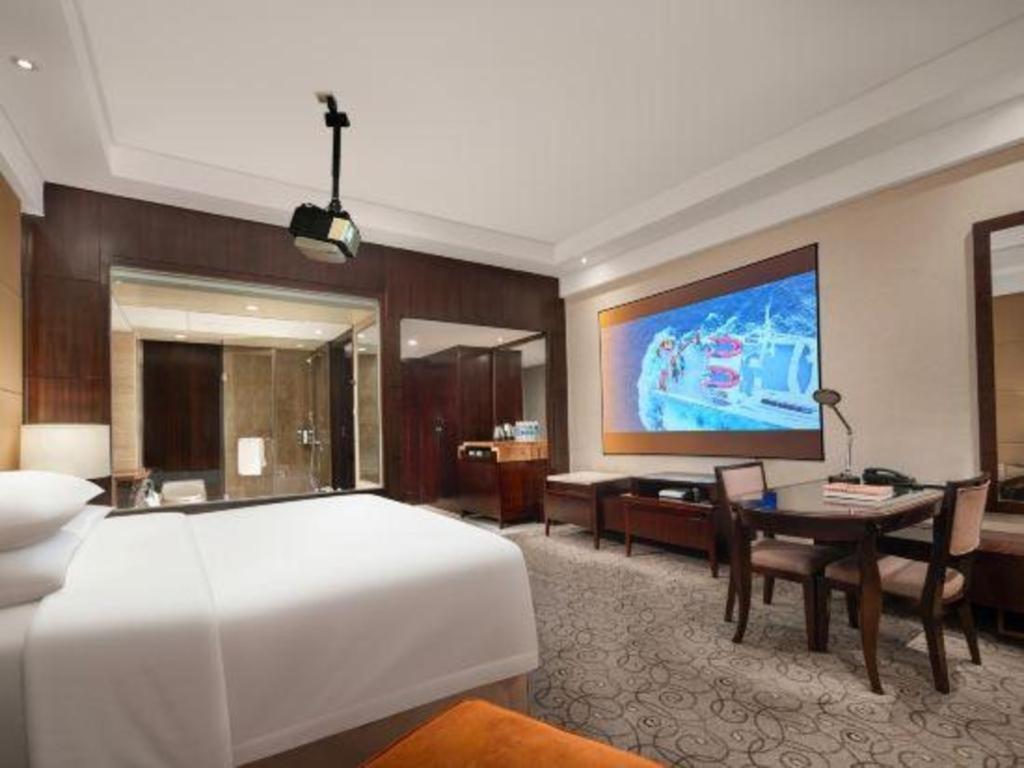 New Century Grand Hotel Xuzhou Exterior photo