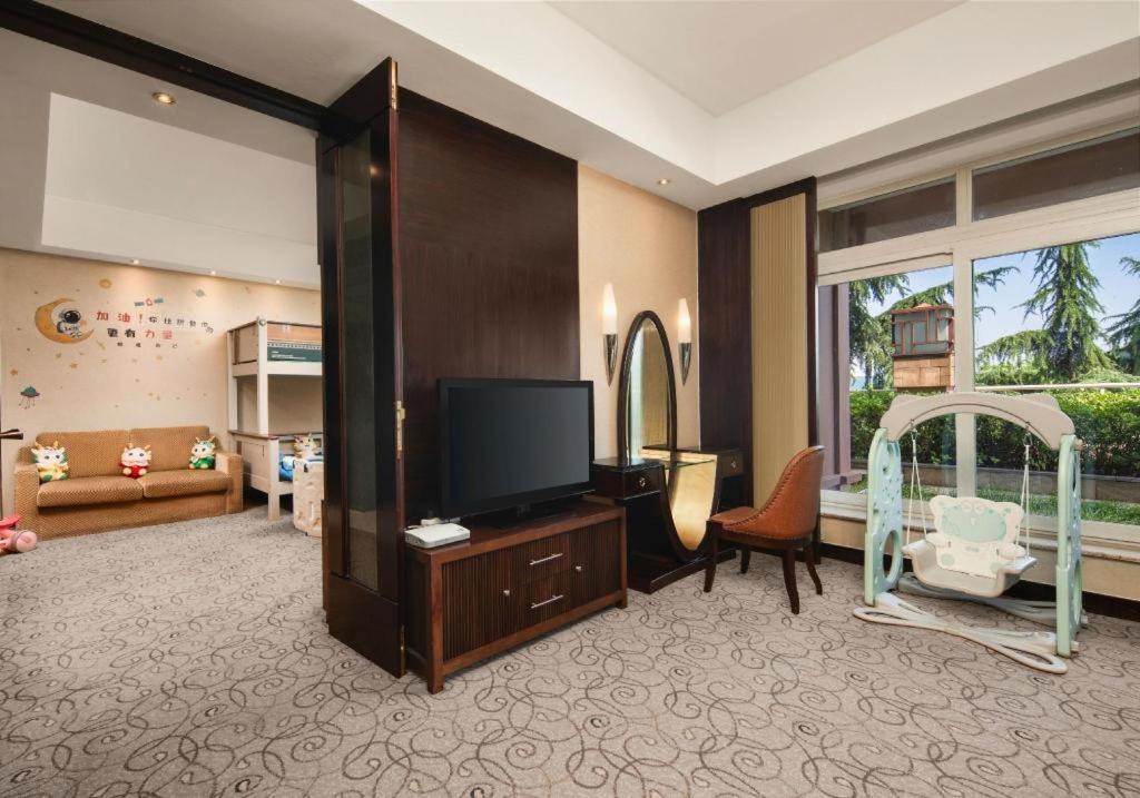 New Century Grand Hotel Xuzhou Exterior photo